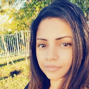 Meet your Posher, Nadia